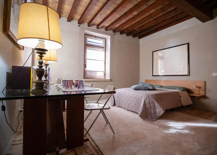 La Luna Nel Pozzo Konukevi