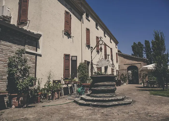 La Luna Nel Pozzo Konukevi Parma