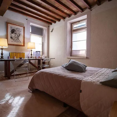 La Luna Nel Pozzo 帕爾馬