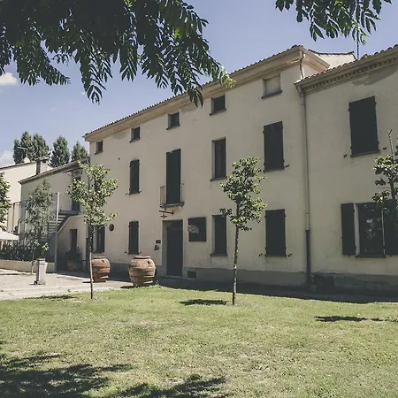 La Luna Nel Pozzo Guest house 3*