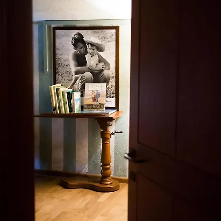 La Luna Nel Pozzo 招待所 4*