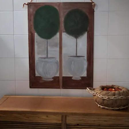 La Luna Nel Pozzo 4*