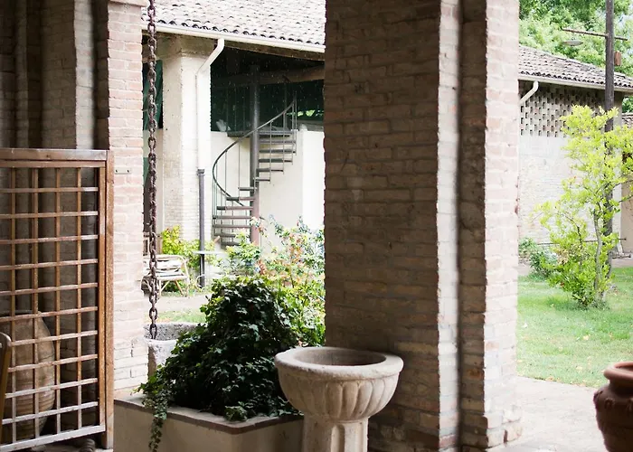 La Luna Nel Pozzo בית הארחה פארמה