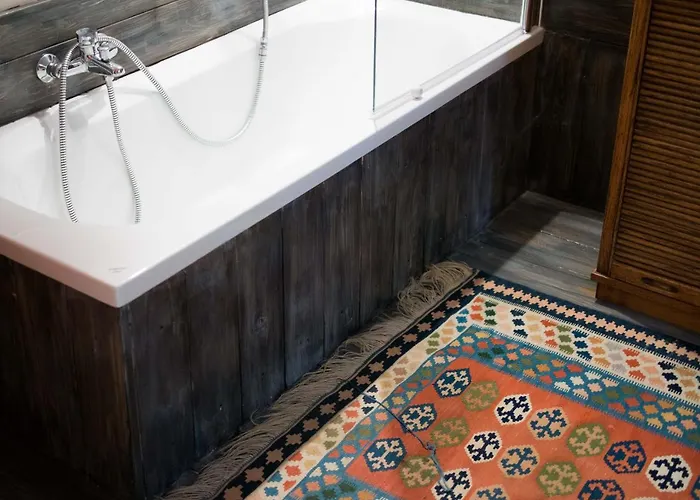 La Luna Nel Pozzo 4* פארמה